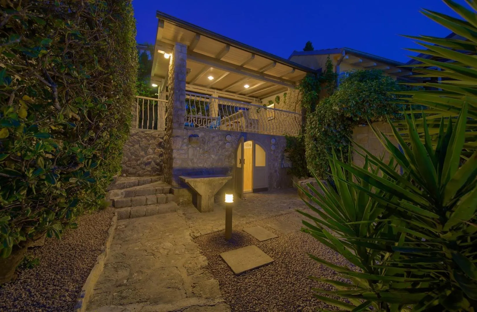 Villa With Private Pool Near The Beach Krk Malinska