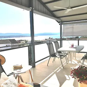  Apartmán Lovely Sea View House In Island Krk