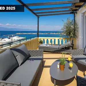 4* Penzion The House
